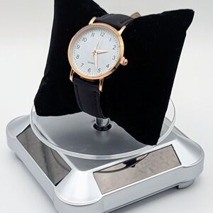 Elegant Black and Gold watch with Classic Design